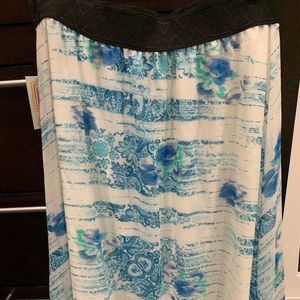 LulaRoe Lola Skirt Size L